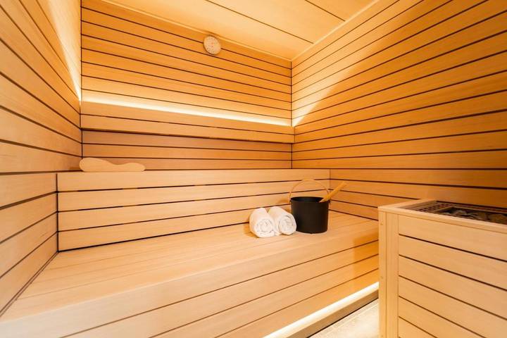 Hôtel pour 3 personnes, avec Terrasse ainsi que Jardin et Sauna dans Champex-Lac - 4