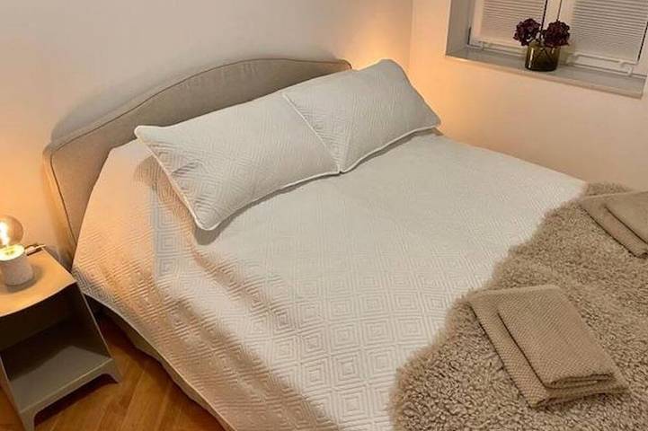 Ganze Wohnung, Ferienwohnung Anstois - Appartement/Fewo, Dusche, Wc, 2 Schlafräume in Kall, Rureifel (Nordrhein-westfalen)
