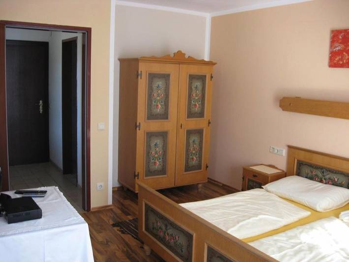 Ferienhaus für 2 Personen, mit Garten und Ausblick in Straß im Attergau - 4