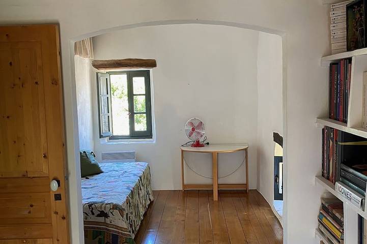 Location de vacances pour 6 personnes, avec Balcon et Jardin à Fons-sur-Lussan - 2