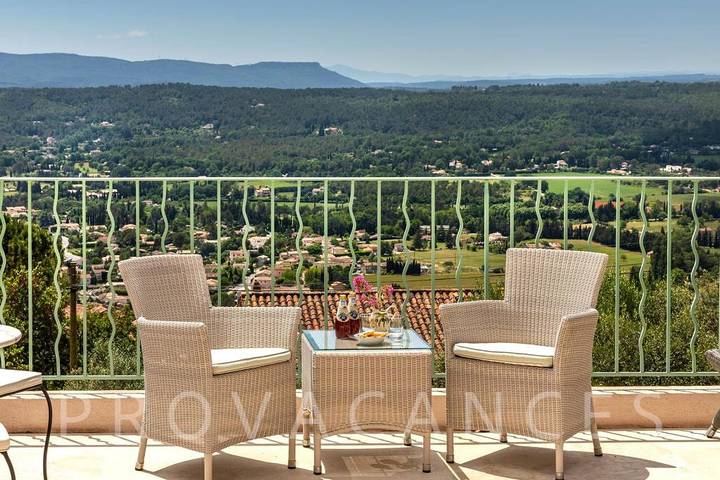 Villa pour 7 personnes, avec piscine et balcon/terrasse, animaux acceptés à Fayence