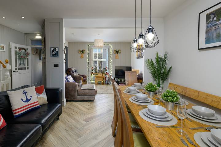 Holiday rental for 9 people, with Garden in Nefyn