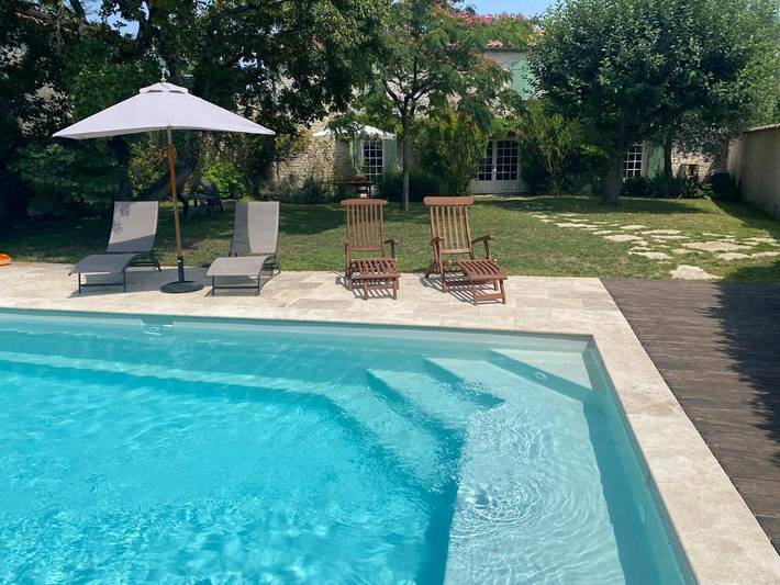 Villa pour 9 personnes, avec jardin et piscine - 1