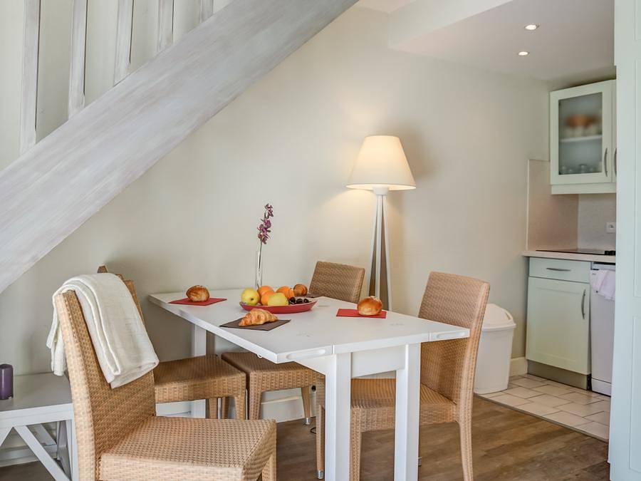 Pierre & Vacances Premium Résidence Le Palais des Gouverneurs - Studio 4 personnes - 1 mezzanine ou 1 coi nuit in Saint-Martin-de-Ré, Île de Ré