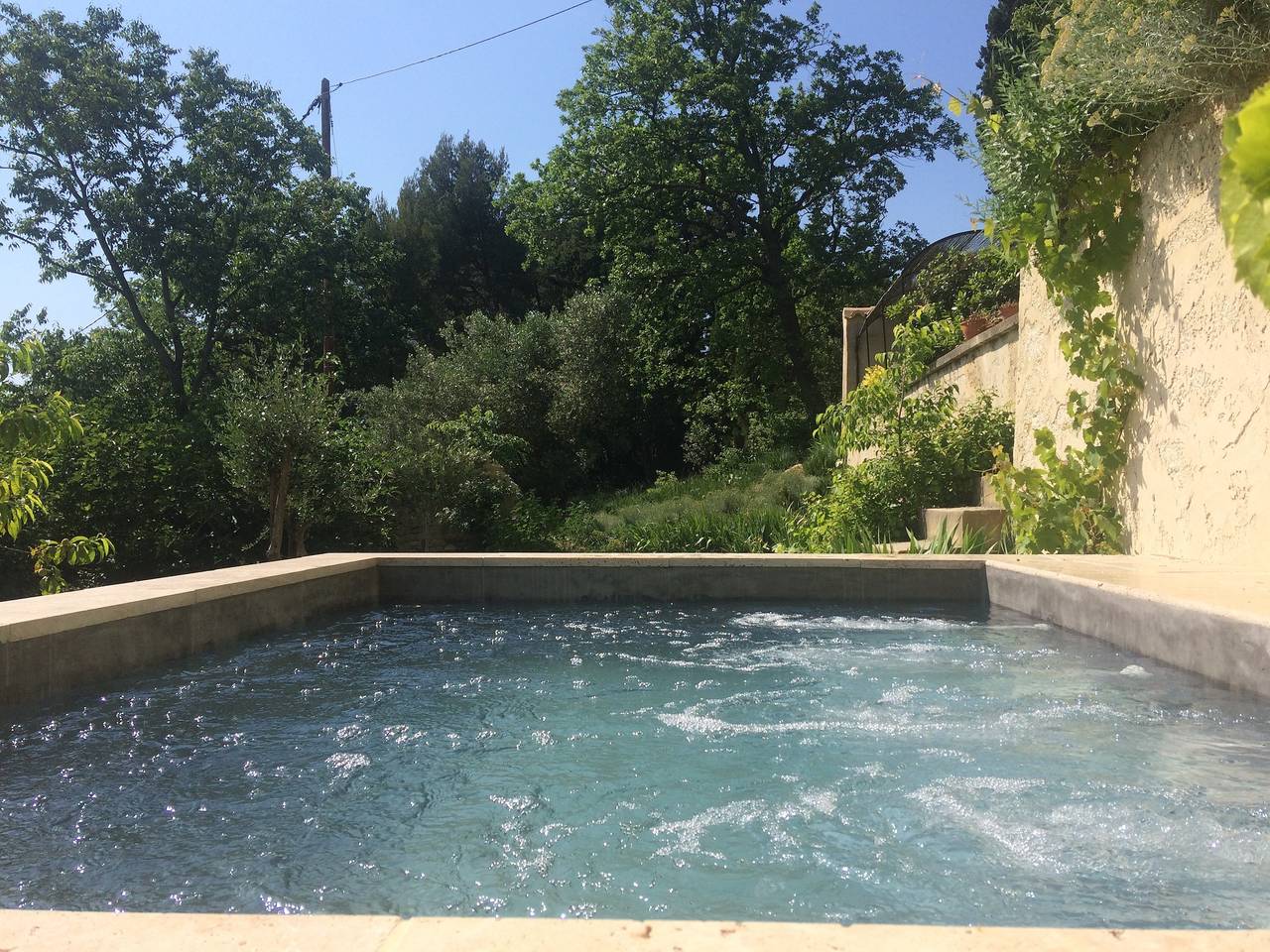 Gîte pour 12 personnes avec piscine in Visan, Enclave de Valreas