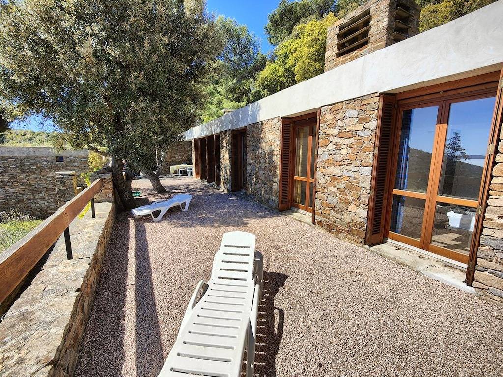 Bungalow mit 1 Schlafzimmer in Cap Bénat, Bormes-les-Mimosas