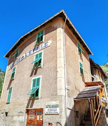 Chambre d’hôte pour 5 personnes, avec jardin dans Col de La Bonette