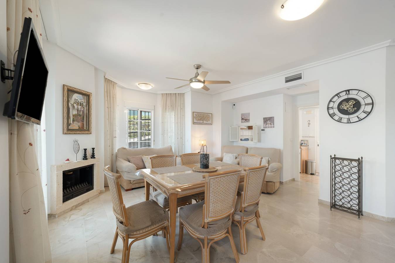 Casa de Férias 'Nouvelle Location Bord De Mer' com Vista Mar, Wi-Fi e Ar Condicionado in Bahia de Casares, Casares