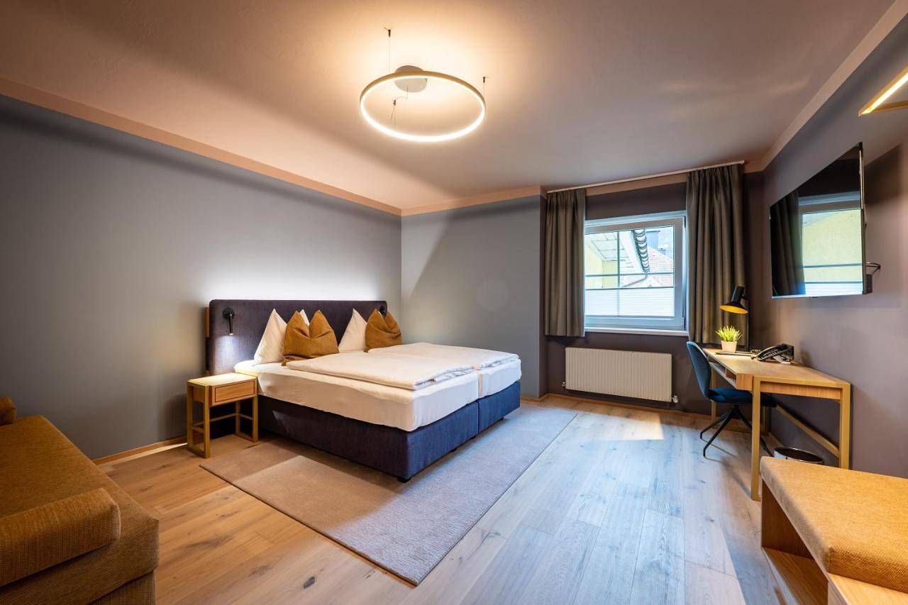 Hotel Zum Mohren in Reutte, Reutte District