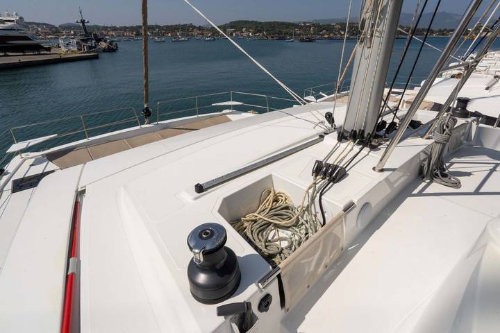 Bateau pour 10 personnes dans Port Pin Rolland - 3