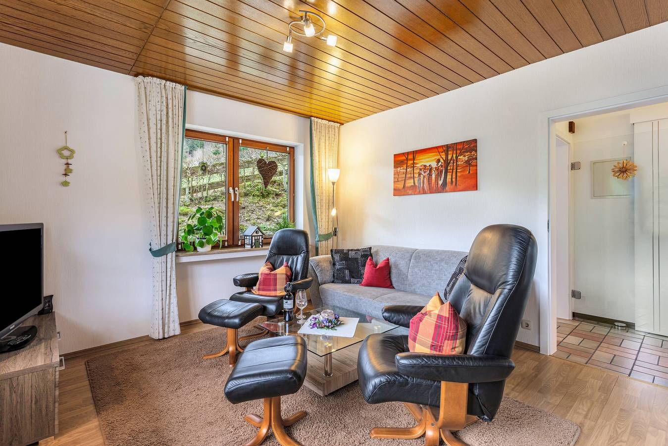 Appartement entier, Appartement 'Ferienwohnung Rehsiepen' avec vue sur les montagnes, terrasse privée et Wi-Fi in Schmallenberg, Arrondissement du Haut-Sauerland