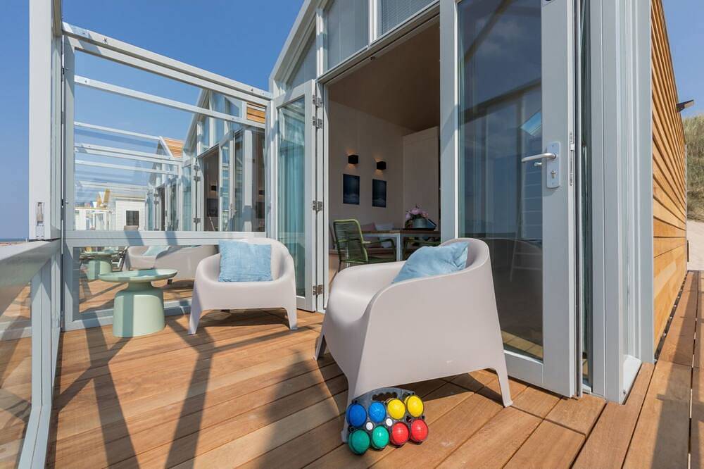 Strandhuis in Dishoek met Bbq en Zeezicht in Dishoek, Walcheren