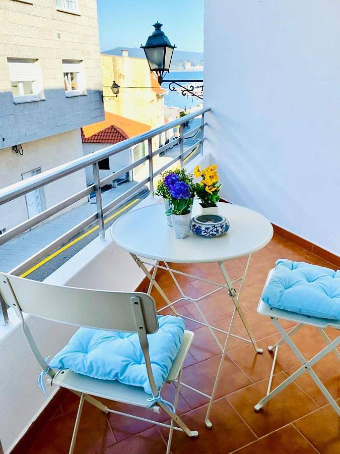 Apartamento para 4 personas, con vistas y balcón en Combarro