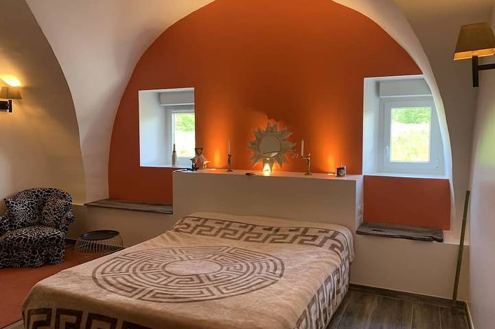 Location de vacances pour 10 personnes, avec jardin et terrasse à Sauzet - 2