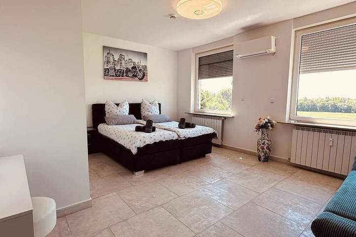 Ferienwohnung für 9 Personen, mit Whirlpool, mit Haustier in Dortmund - 2