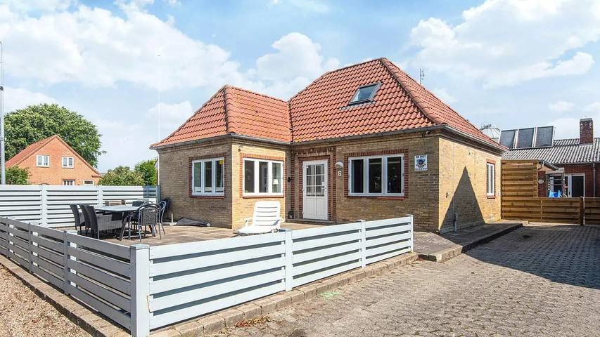 Ferienhaus für 7 Personen, mit Terrasse