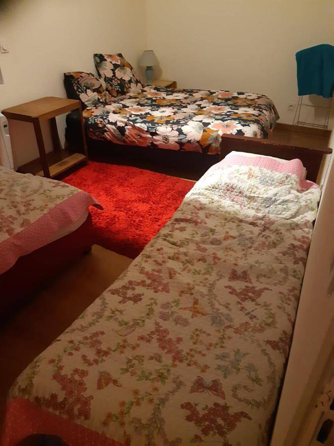 Gîte pour 12 personnes, avec terrasse à Montmarault - 2