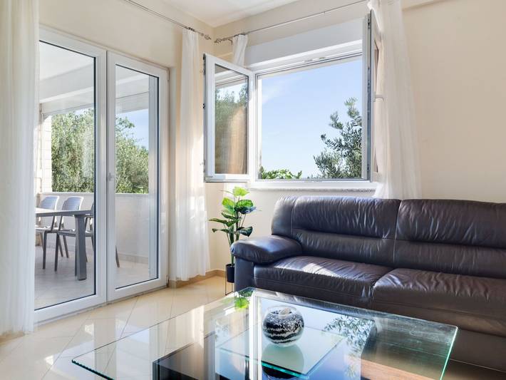 Ferienhaus für 16 Personen, mit Terrasse in Kroatien - 4