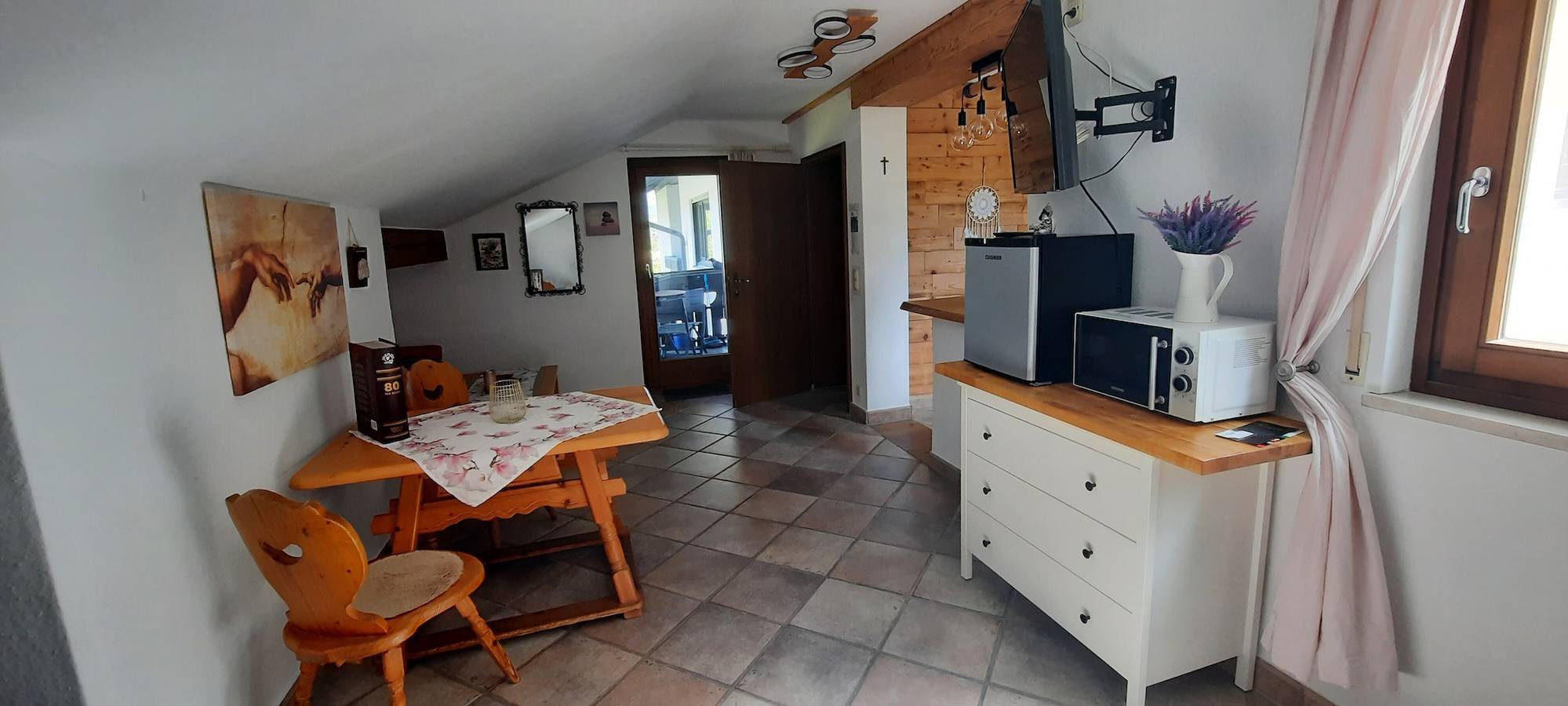 Sunny apartment near Salzburg in Piding, Berchtesgadener Alpen