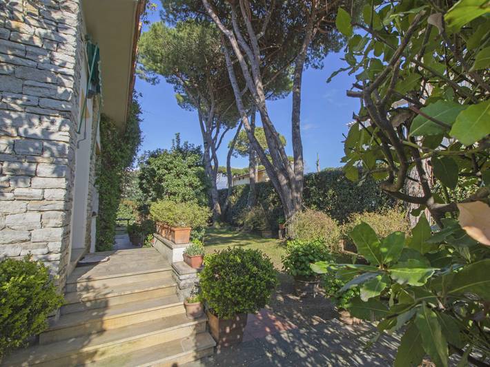 Ferienhaus für 6 Personen, mit Garten und Terrasse in Lido di Camaiore - 4