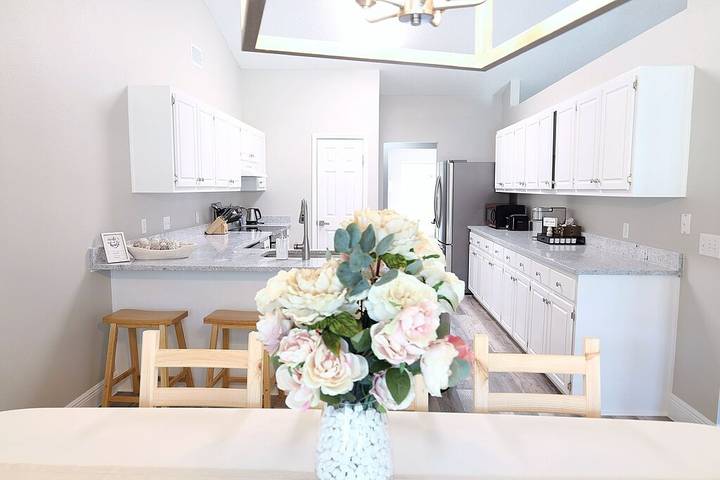 Holiday home for 15 people, with hot tub and garden as well as terrace - 1
