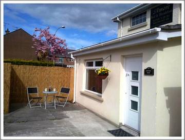 Chambre d’hôte pour 2 personnes, avec jardin dans Derry Londonderry