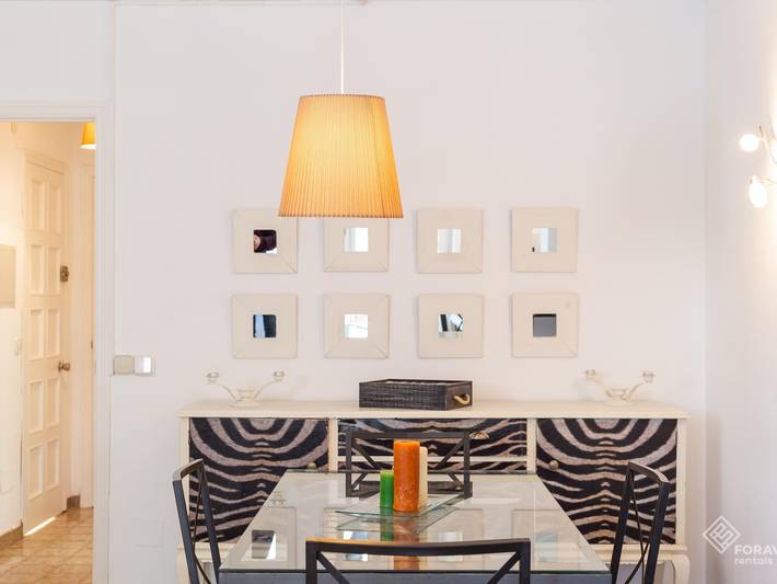 Entire holiday apartment, Apartamento Mercuri - Beautiful apartment with terrace in Port d'Alcúdia in Playa de Alcúdia, Alcúdia
