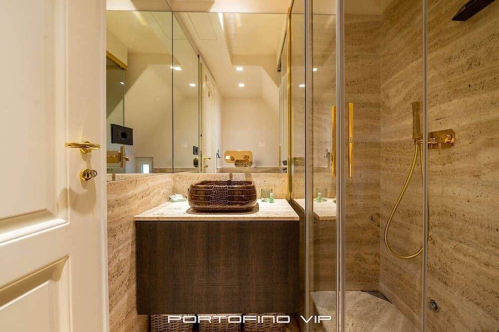 Entire apartment, Da I Gemelli Loft by Portofinovip [Ac-Shuttle] in Portofino, Portofino Regional Nature Park