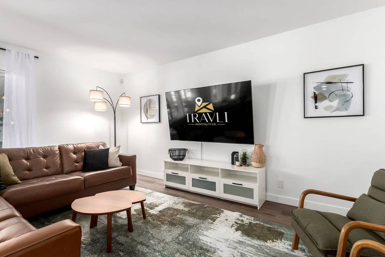 New - The Desert Bloomhouse with Heated Pool in Scottsdale, Maricopa County