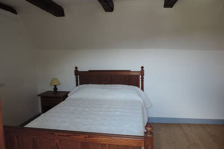 Gîte pour 8 personnes, avec terrasse et jardin à Chasteaux - 4