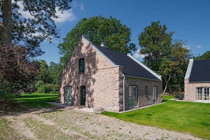 Bauernhof für 4 Personen, mit Garten und Sauna, mit Haustier