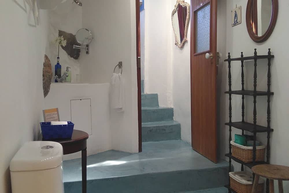 Self catering 1855' windmill for 2 people in Setúbal, Arrábida Natural Park