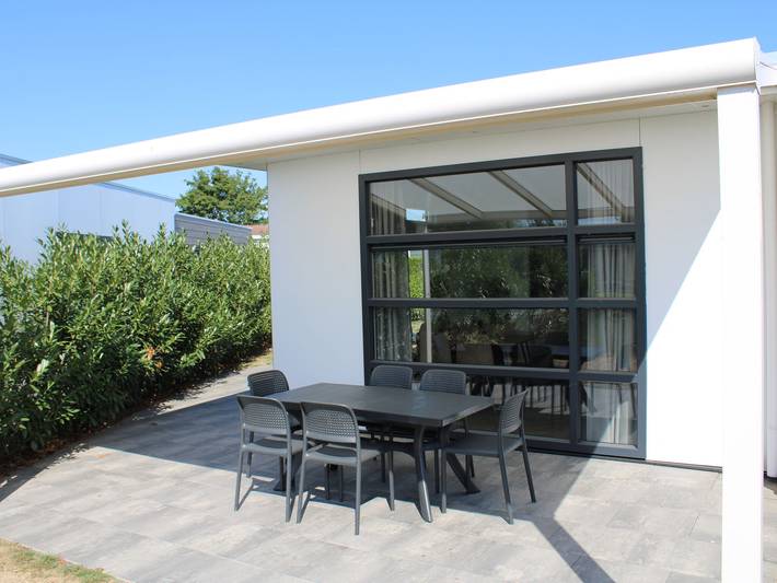 Ferienhaus für 6 Personen, mit Terrasse und Garten sowie Pool