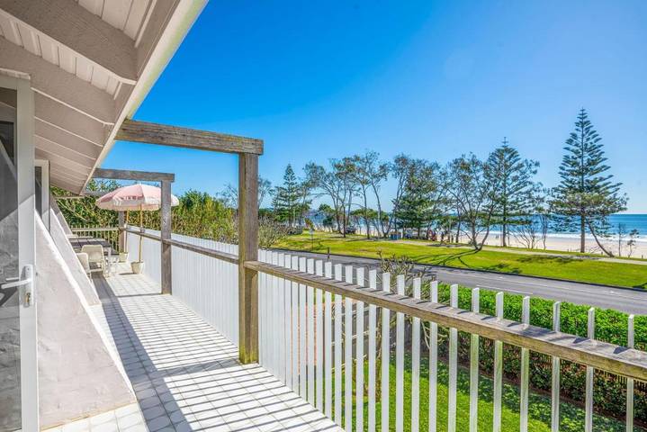 Ferienhaus für 12 Personen, mit Pool und Garten sowie Ausblick - 1