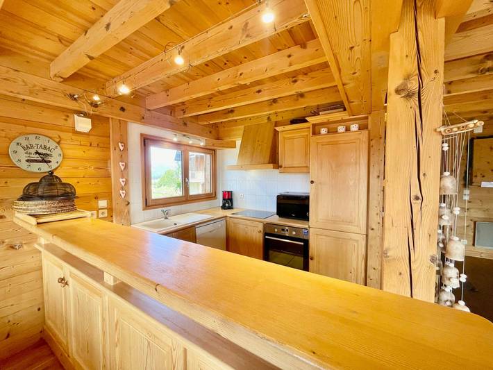 Geräumiges Chalet für 15, Haustiere erlaubt, Parkplatz in Crest-Voland, Albertville und Umgebung