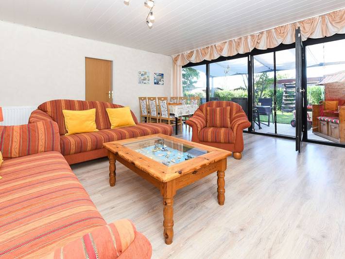 Ferienhaus für 6 Personen, mit Garten und Terrasse, kinderfreundlich in Bensersiel - 4