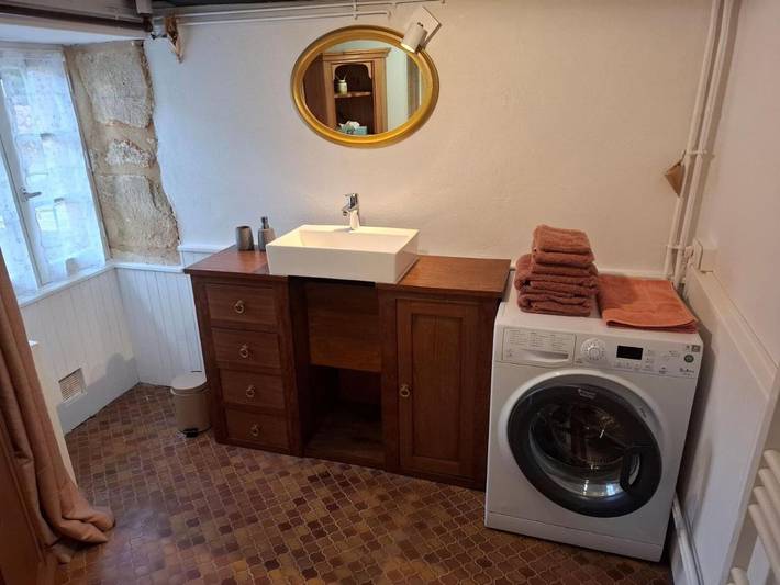 Gîte pour 4 personnes, avec jardin et terrasse ainsi que piscine et vue, animaux acceptés à Manaurie - 3