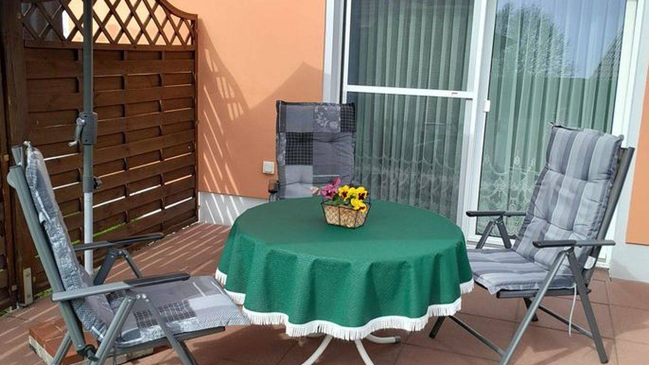 Ganze Ferienwohnung, Ferienwohnung für 2 Personen (55 m²) in Neukalen in Neukalen, Kummerower See