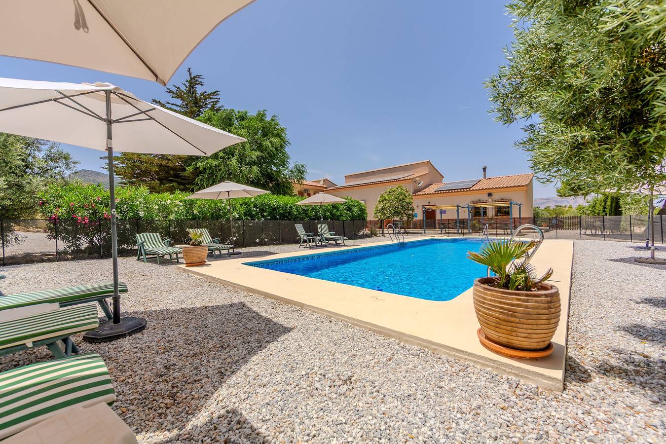 Apartamento entero, Apartamento 'Apartamento Mahimon' con vistas a la montaña, Wi-Fi y aire acondicionado. in Vélez-Rubio, Provincia de Almería