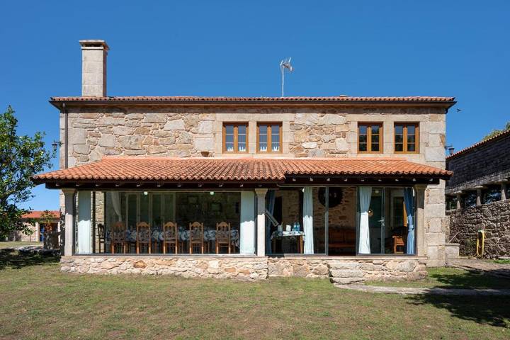 Casa rural para 14 personas, con vistas y jardín, Se admiten mascotas en Muxía - 2