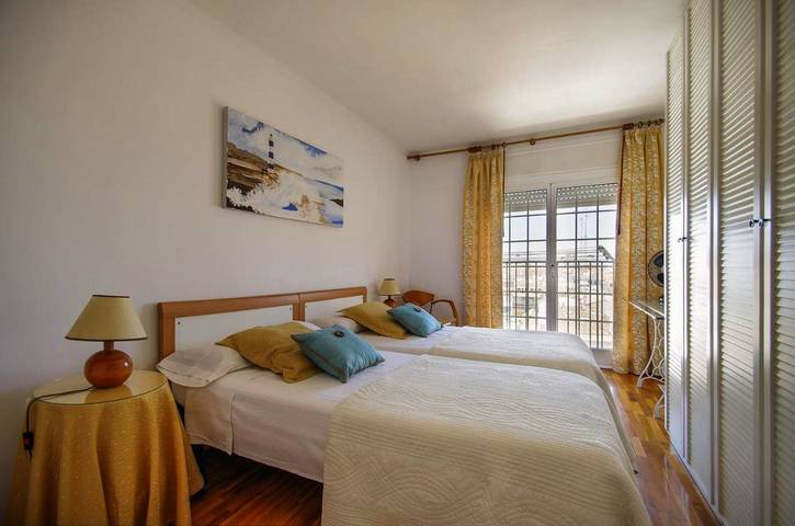 Gîte pour 6 personnes, avec terrasse et vue, animaux acceptés à Mataró - 3