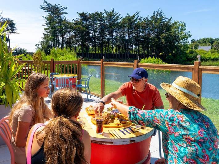 Camping pour 8 personnes, avec bassin pour enfant et sauna à La Trinité-sur-Mer - 3
