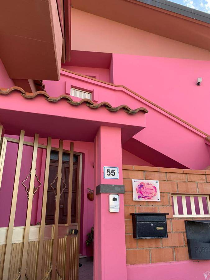 Gîte pour 5 personnes, avec vue et balcon à Oristano - 2