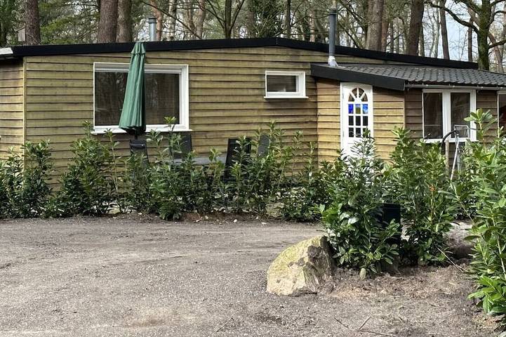 Ferienhaus für 4 Personen, mit Pool und Garten, mit Haustier