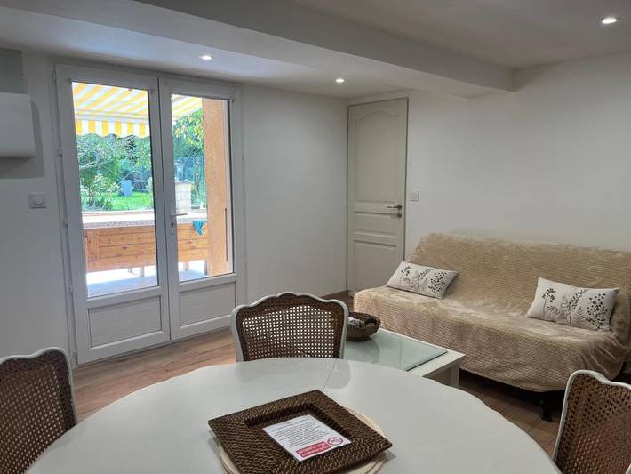 Location de vacances pour 2 personnes, avec terrasse dans Gourdan-Polignan - 2