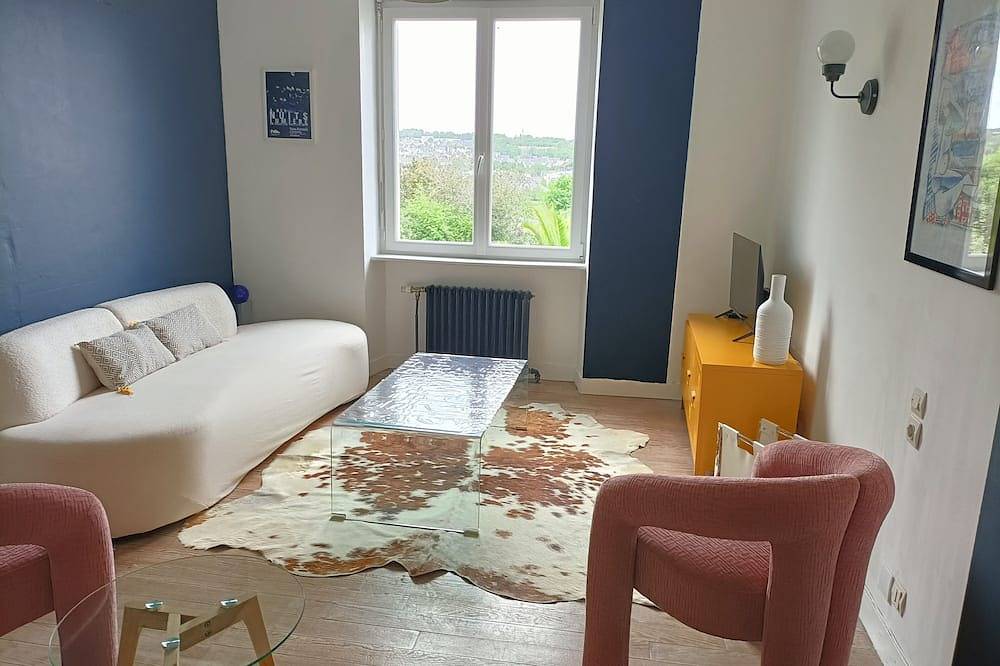 Charming house near the center of Landerneau, ideal for visiting Finistère. in Landerneau, Región de Brest