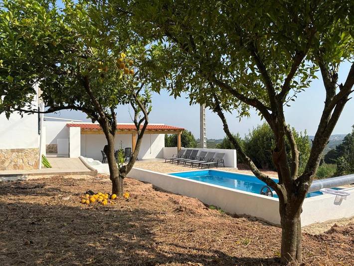 Casa de férias para 10 pessoas, com jardim e vista e ainda piscina, com animais de estimação em Bombarral