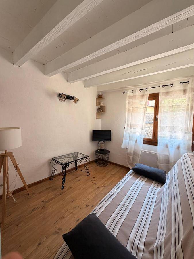 Appartement entier, Petite maison de vacances en Cévennes in Florac-Trois-Rivières, Parc national des Cévennes