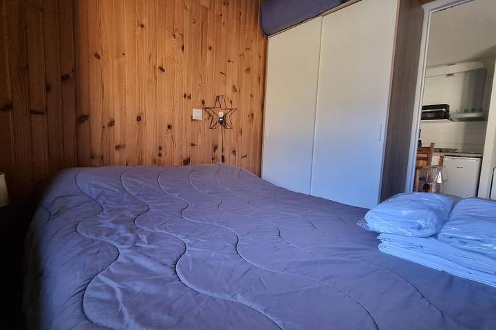 Appartement entier, Tetras 105-apt-1 hab-4 pers-10 m piste-Pas de la in Pas de la Case, Encamp