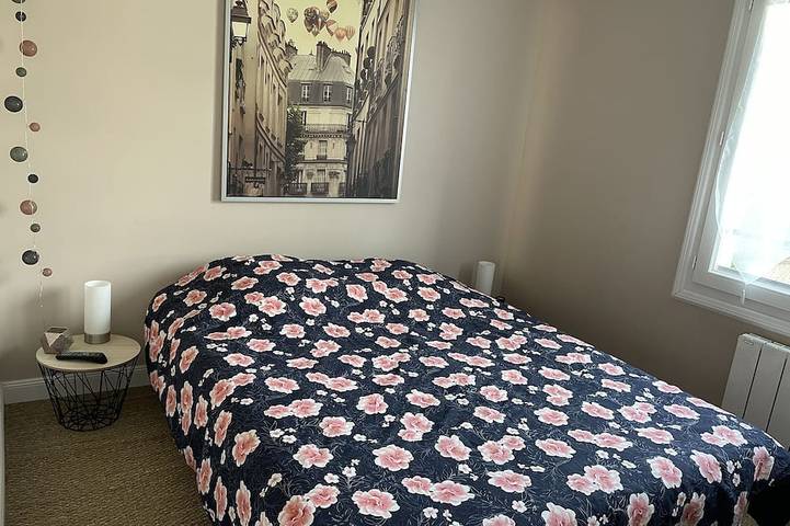 Location de vacances pour 6 personnes, avec sauna ainsi que jacuzzi et jardin à Veigné - 2